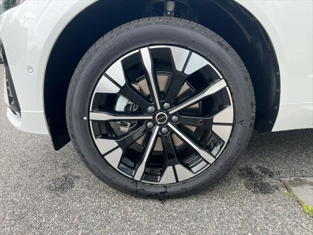 new 2026 Volvo XC60 car, priced at $57,985