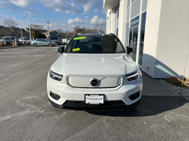 used 2022 Volvo XC40 Recharge Pure Electric car, priced at $28,600