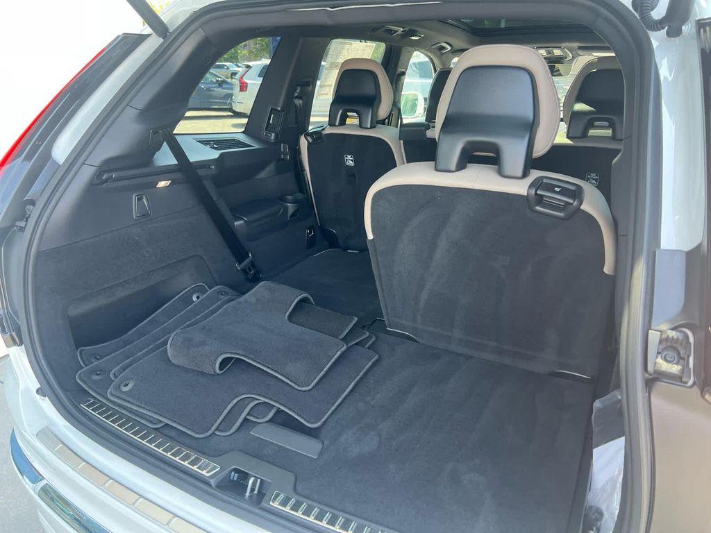 new 2025 Volvo XC90 Plug-In Hybrid car, priced at $81,685