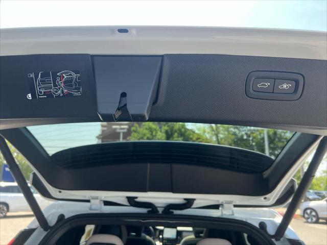 new 2025 Volvo XC90 Plug-In Hybrid car, priced at $81,685