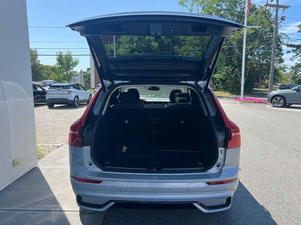 used 2025 Volvo XC60 car, priced at $42,600