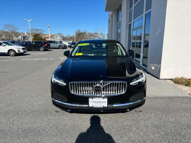 used 2024 Volvo S90 Recharge Plug-In Hybrid car, priced at $61,900