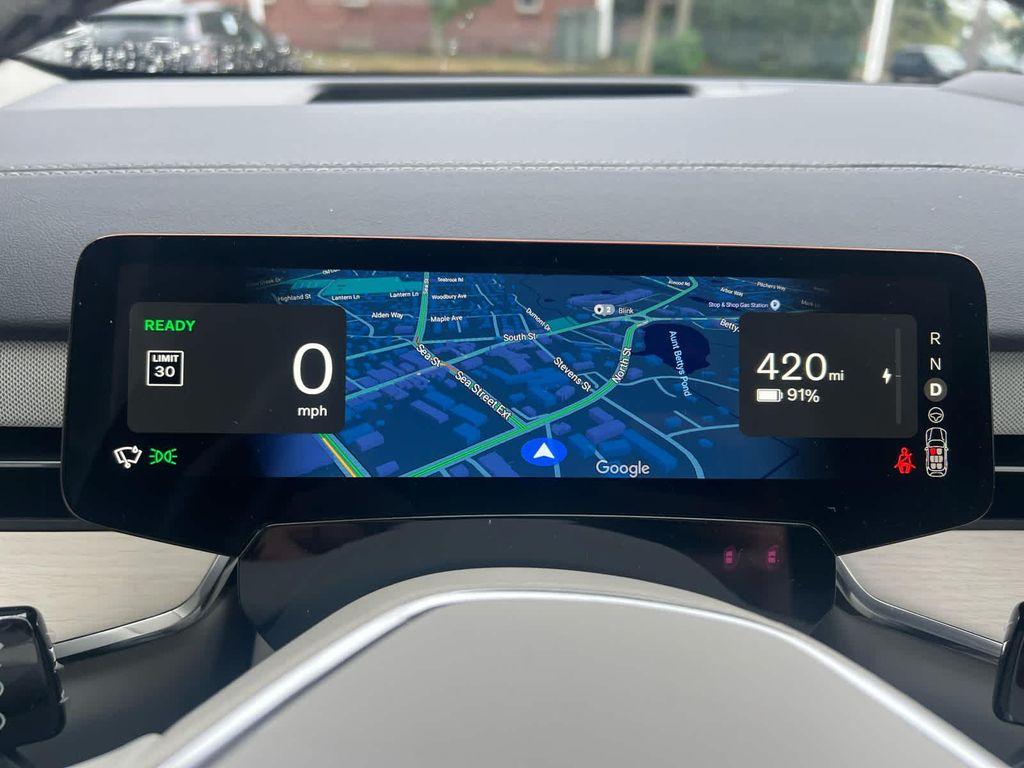 new 2025 Volvo EX90 car, priced at $82,390