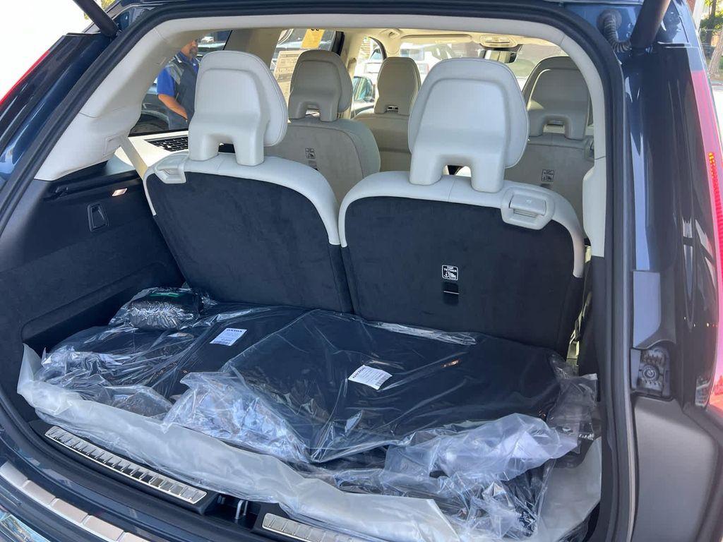 new 2026 Volvo XC90 car, priced at $76,450