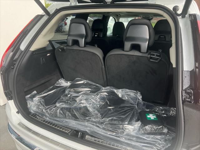 new 2025 Volvo XC90 car, priced at $69,155