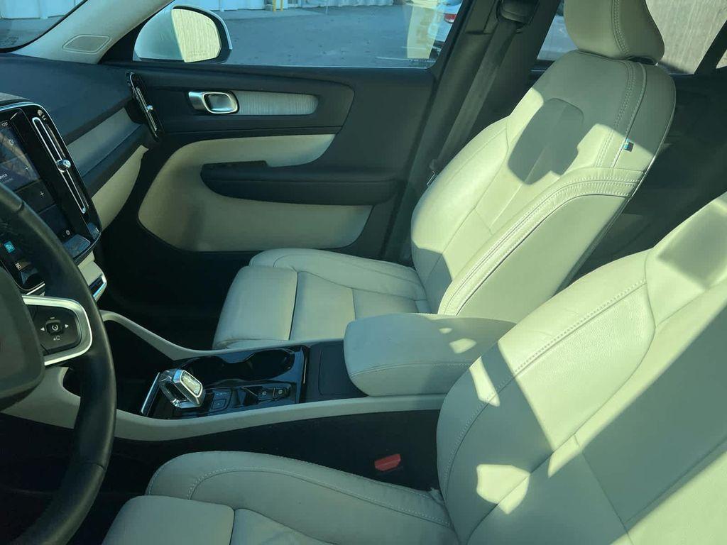 used 2023 Volvo XC40 car, priced at $29,600
