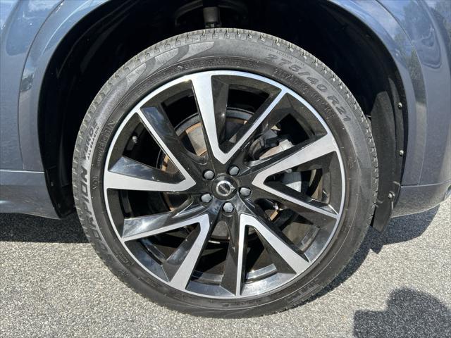 used 2021 Volvo XC90 car, priced at $38,675