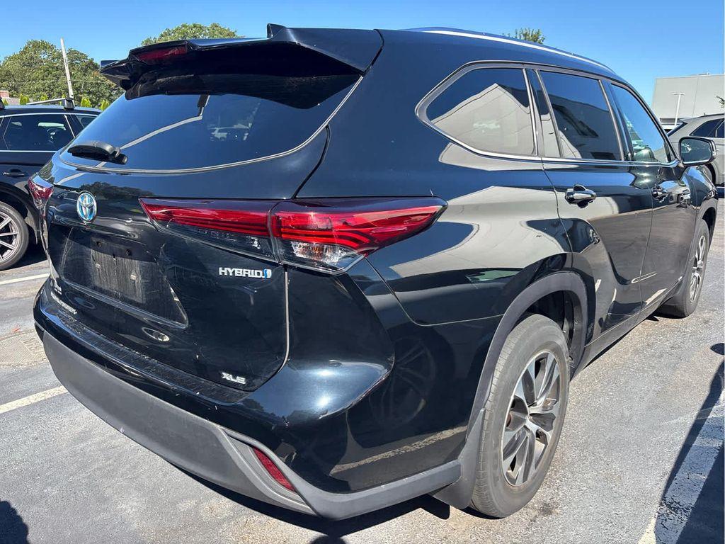 used 2021 Toyota Highlander Hybrid car, priced at $34,200