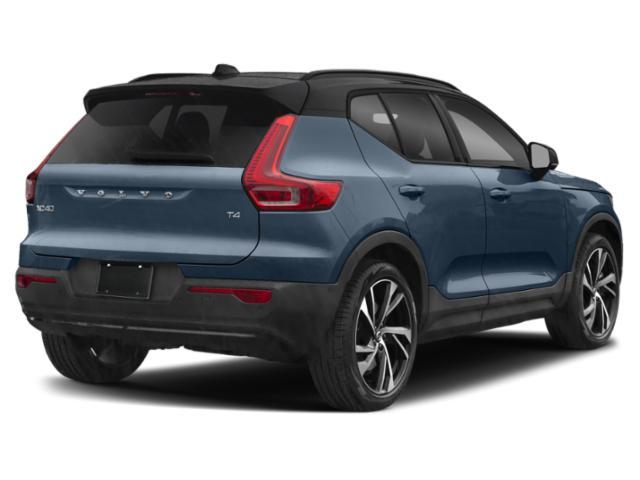 used 2022 Volvo XC40 car, priced at $31,900