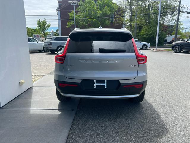used 2025 Volvo XC40 car, priced at $37,400