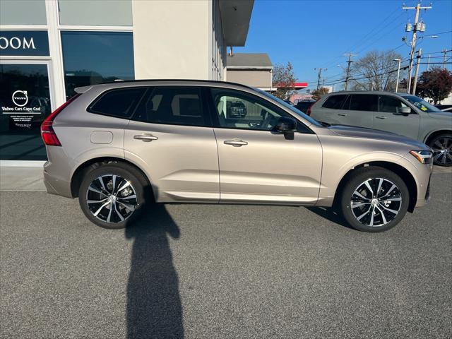 new 2025 Volvo XC60 car, priced at $55,335