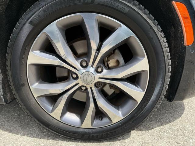used 2020 Chrysler Pacifica car, priced at $23,995