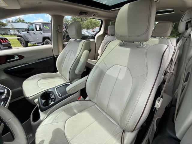 used 2020 Chrysler Pacifica car, priced at $23,995