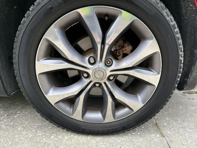 used 2020 Chrysler Pacifica car, priced at $23,995