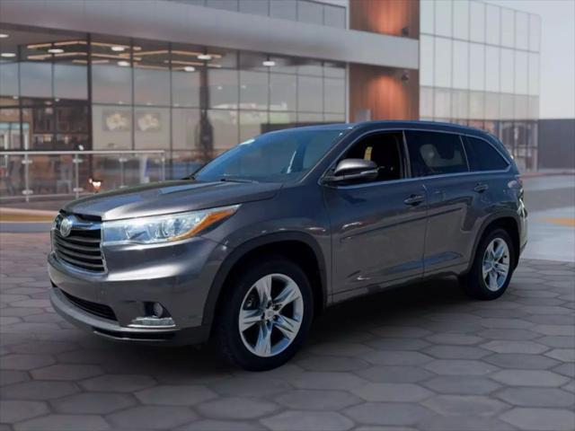 used 2015 Toyota Highlander car, priced at $17,950