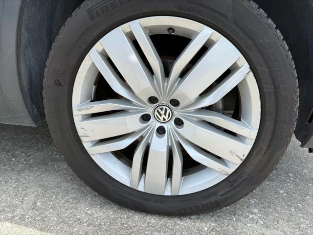 used 2018 Volkswagen Atlas car, priced at $16,995
