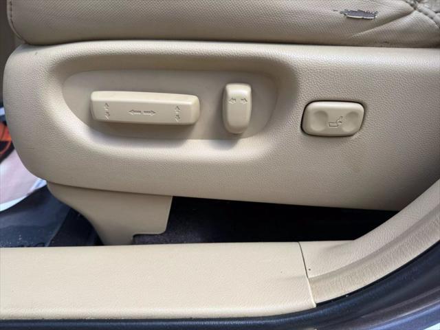 used 2011 Honda CR-V car, priced at $11,995