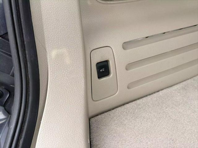 used 2013 Lincoln MKX car, priced at $9,995
