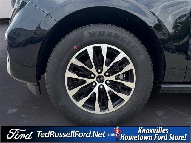 new 2025 Ford Expedition Max car, priced at $82,825