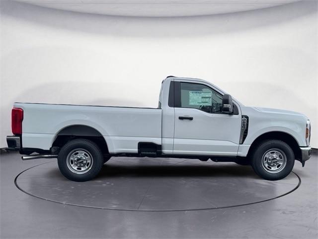 new 2025 Ford F-250 car, priced at $47,304