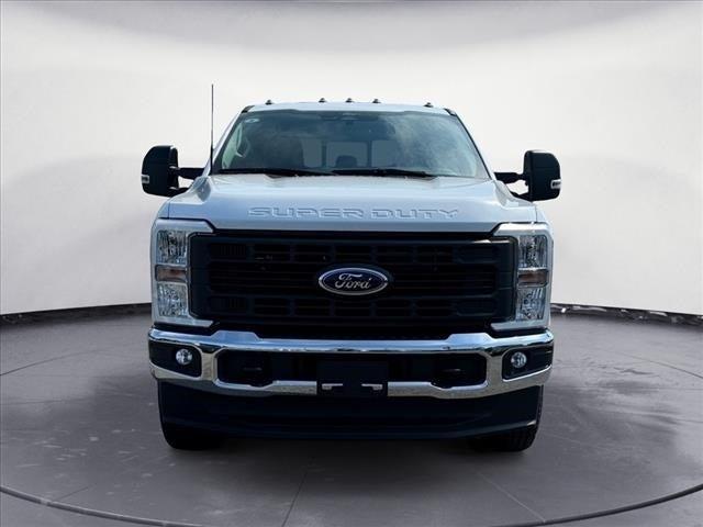 new 2024 Ford F-250 car, priced at $52,022