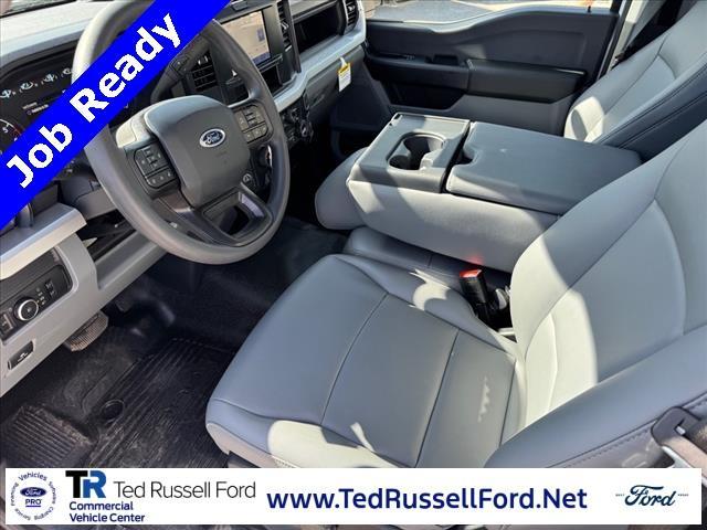 new 2025 Ford F-250 car, priced at $49,490