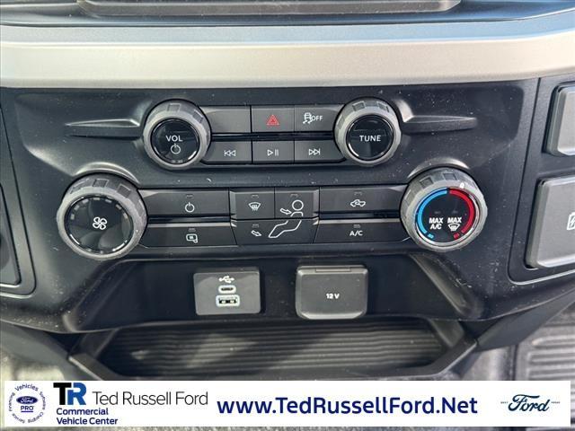 new 2025 Ford F-250 car, priced at $49,490