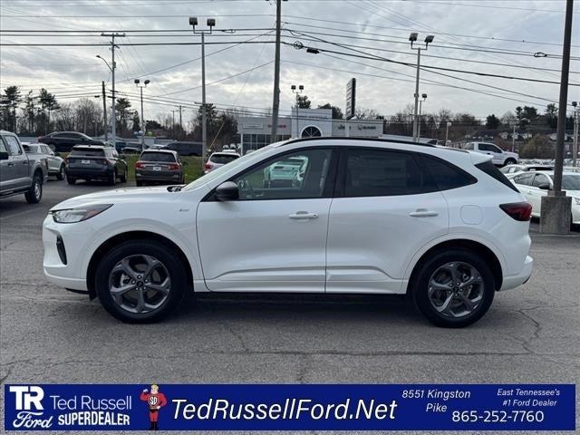 used 2025 Ford Escape car, priced at $28,995