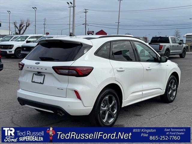 used 2025 Ford Escape car, priced at $28,995