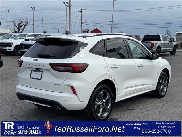 used 2025 Ford Escape car, priced at $31,995