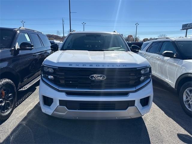 new 2025 Ford Expedition Max car, priced at $83,255