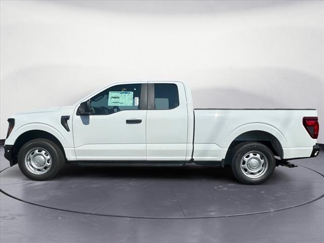 new 2024 Ford F-150 car, priced at $40,818