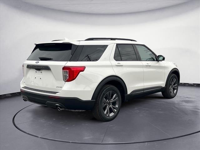 new 2024 Ford Explorer car, priced at $49,656