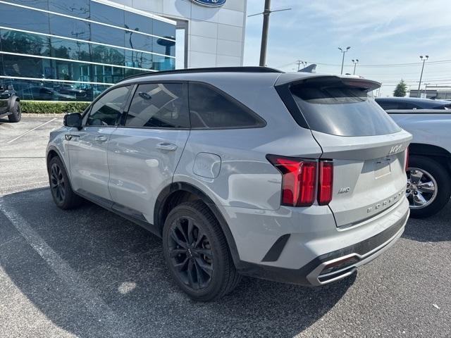 used 2022 Kia Sorento car, priced at $31,495