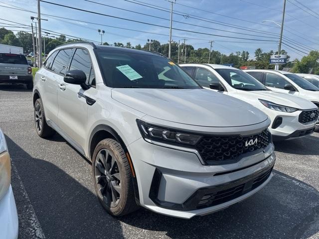 used 2022 Kia Sorento car, priced at $31,495