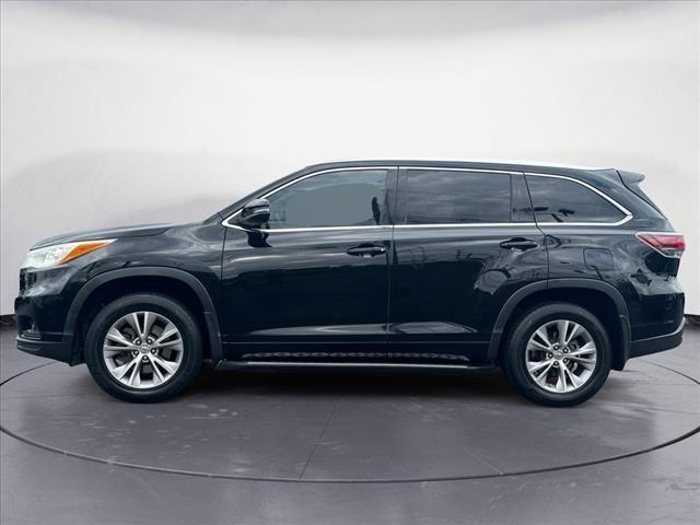 used 2014 Toyota Highlander car, priced at $16,834