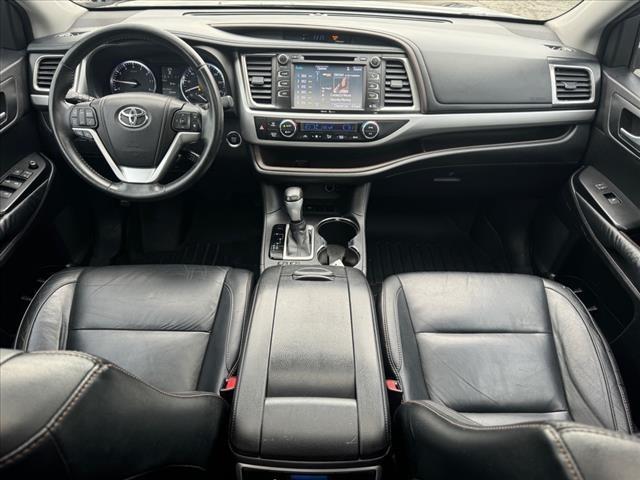 used 2014 Toyota Highlander car, priced at $16,834