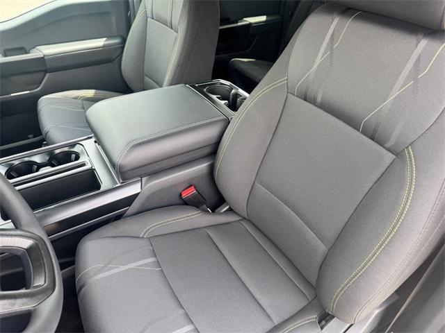 new 2025 Ford F-150 car, priced at $45,997