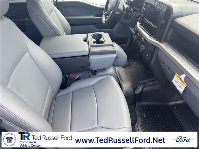 new 2025 Ford F-250 car, priced at $55,757
