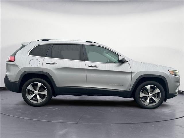 used 2019 Jeep Cherokee car, priced at $16,351