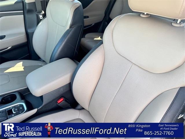 used 2019 Hyundai Santa Fe car, priced at $20,490