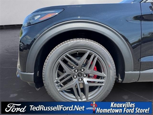 new 2025 Ford Explorer car, priced at $61,460