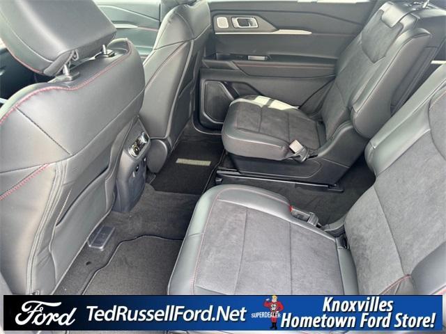 new 2025 Ford Explorer car, priced at $61,460