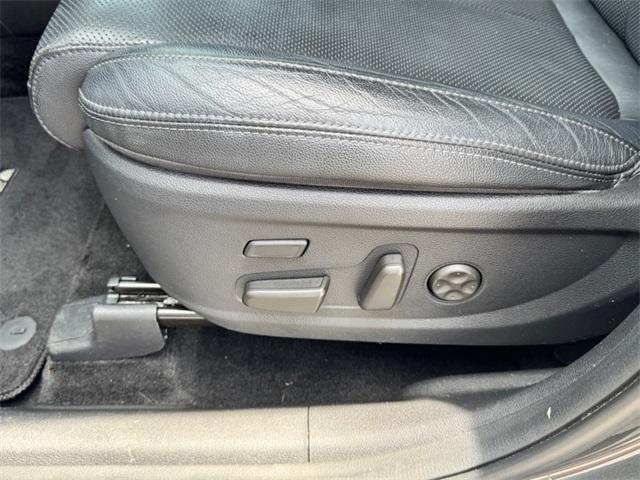 used 2020 Hyundai Santa Fe car, priced at $22,250
