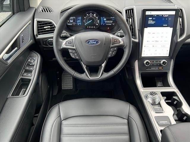 used 2024 Ford Edge car, priced at $38,995