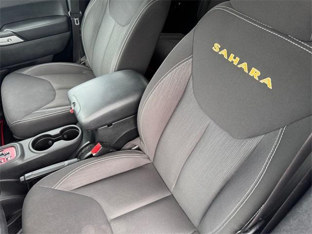 used 2015 Jeep Wrangler Unlimited car, priced at $22,700