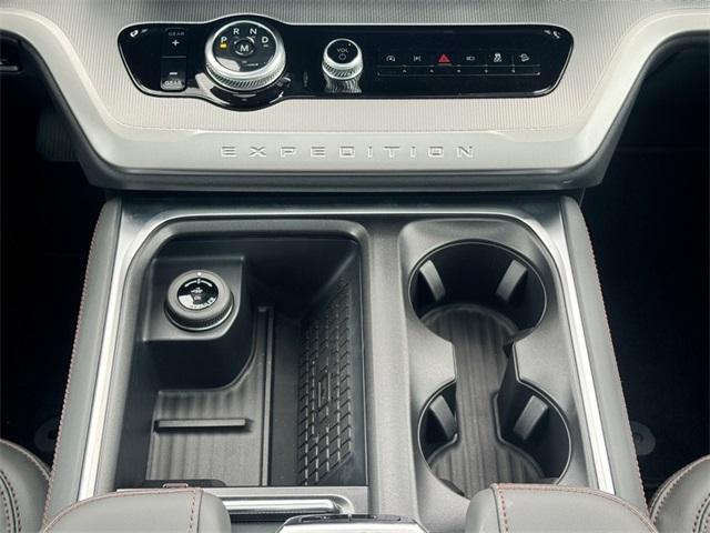 new 2025 Ford Expedition Max car, priced at $74,955