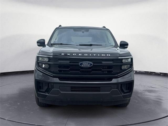 new 2025 Ford Expedition Max car, priced at $74,955