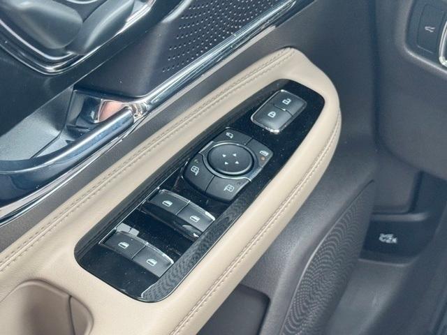 used 2024 Lincoln Corsair car, priced at $40,999