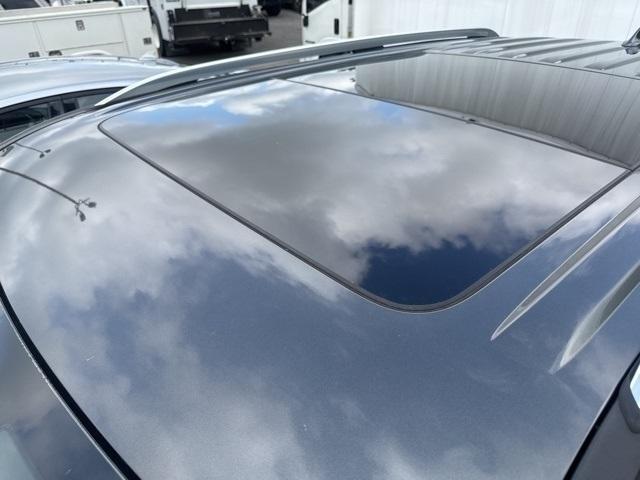 used 2020 Ford Explorer car
